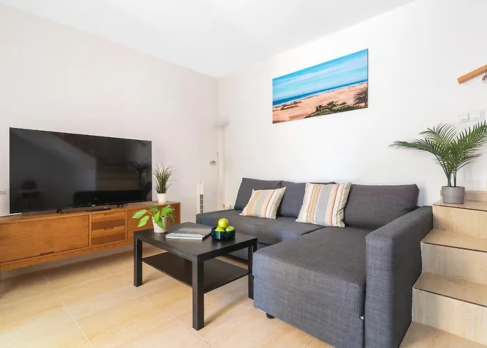 Home2Book Charming & Relaxing Duplex, Pool&Terrace